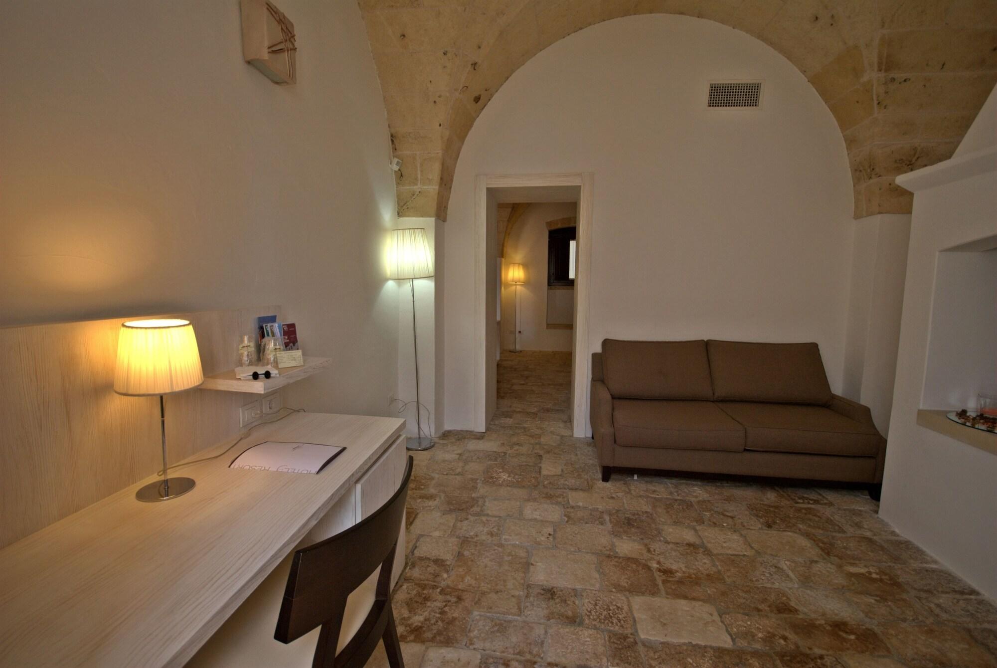 Hotel Masseria Corda Di Lana & Torre Lapillo
